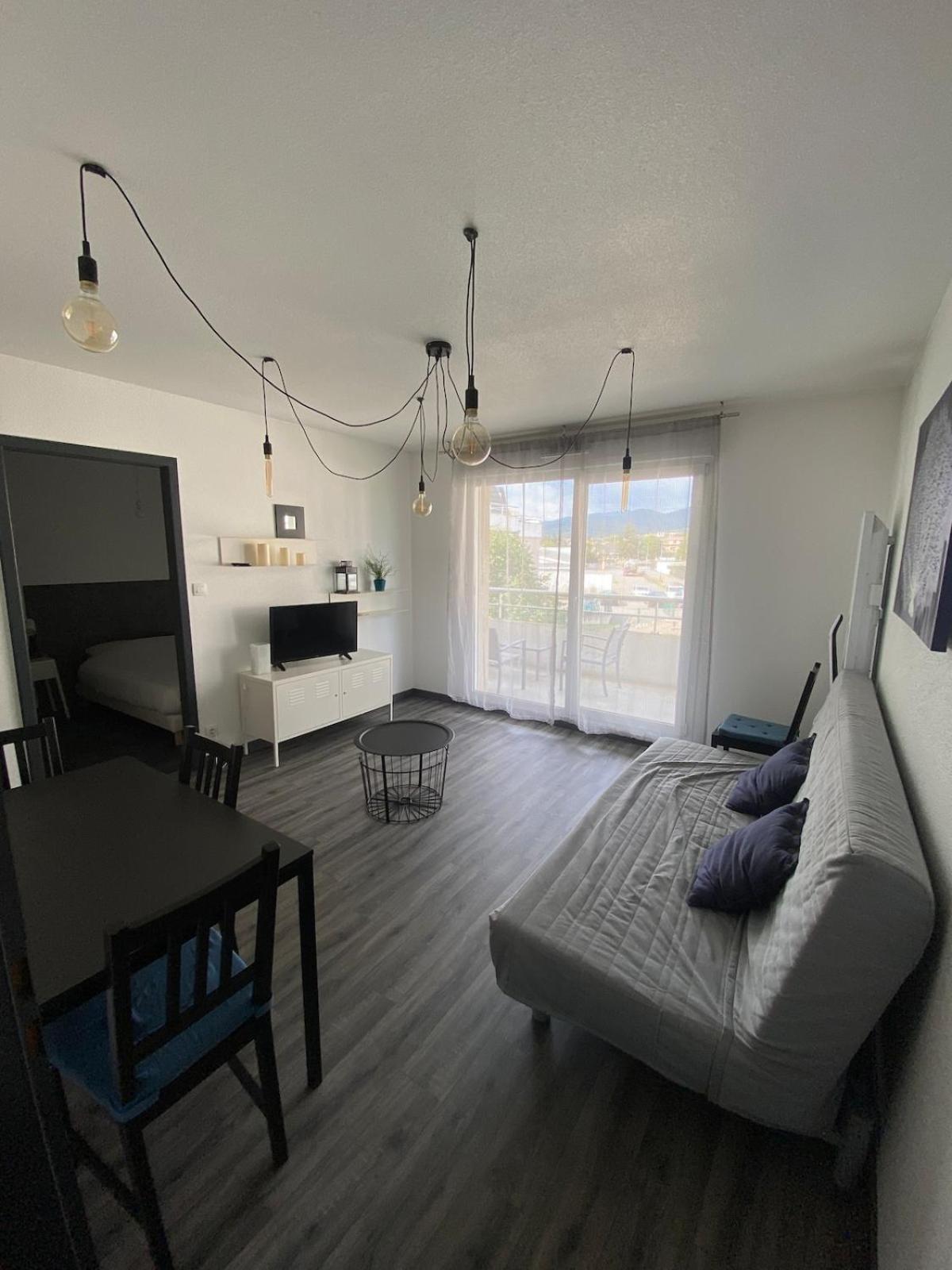 U1 Chaleureux Appartement Avec Balcon A Uffholtz 외부 사진